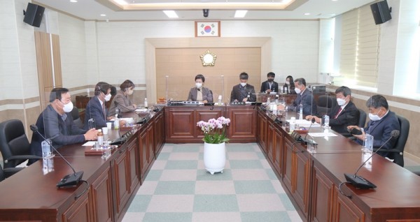 사본 -211129 제211회 제2차 정례회 예산결산특별위원회 구성 및 심사 (11).jpg