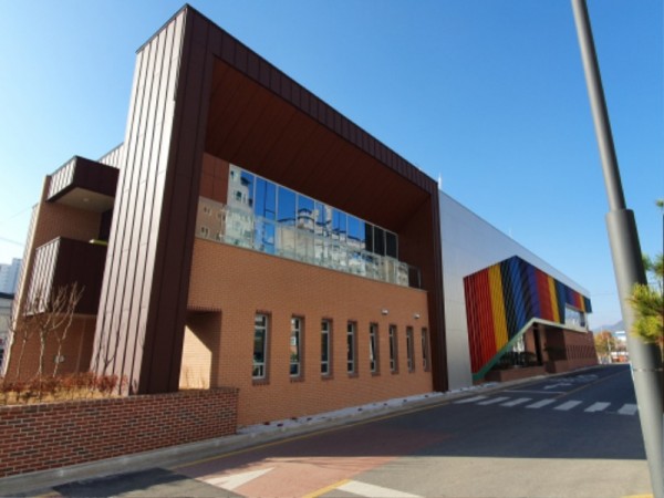 사본 -[도시과]도시재생 어울림센터 및 주차장 준공식 개최(도시재생 어울림센터).jpg