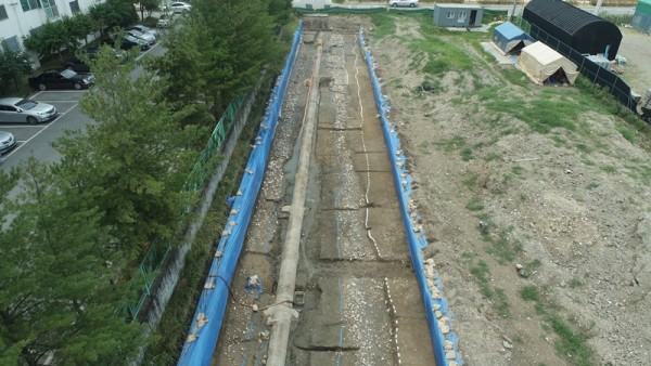 02-통일신라시대 도로 전경(복룡동 248번지 일원).jpg