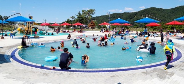 상주보 물놀이장.jpg