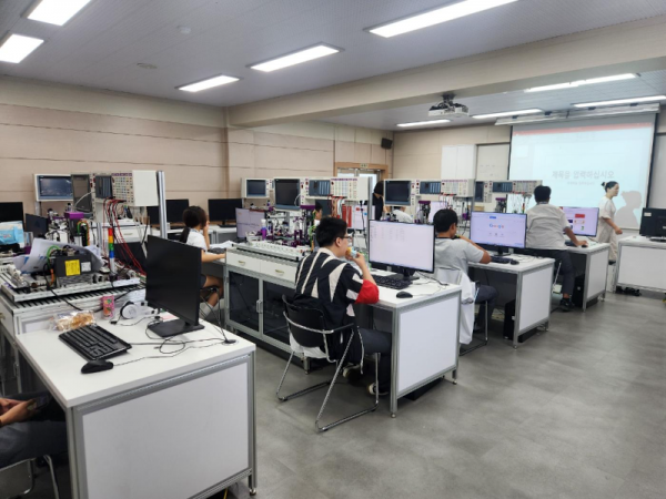 교육발전특구 성과평가 최고등급 달성2.png